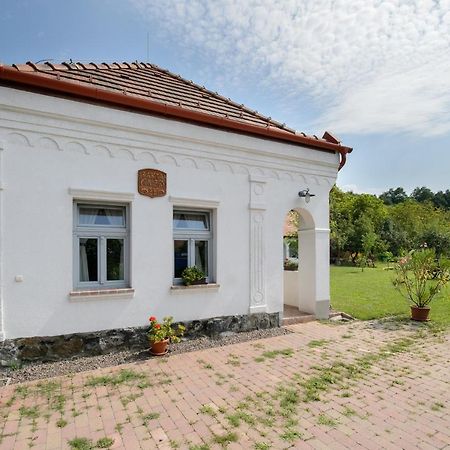Hotel Bakta Haz Egerbakta Exterior foto