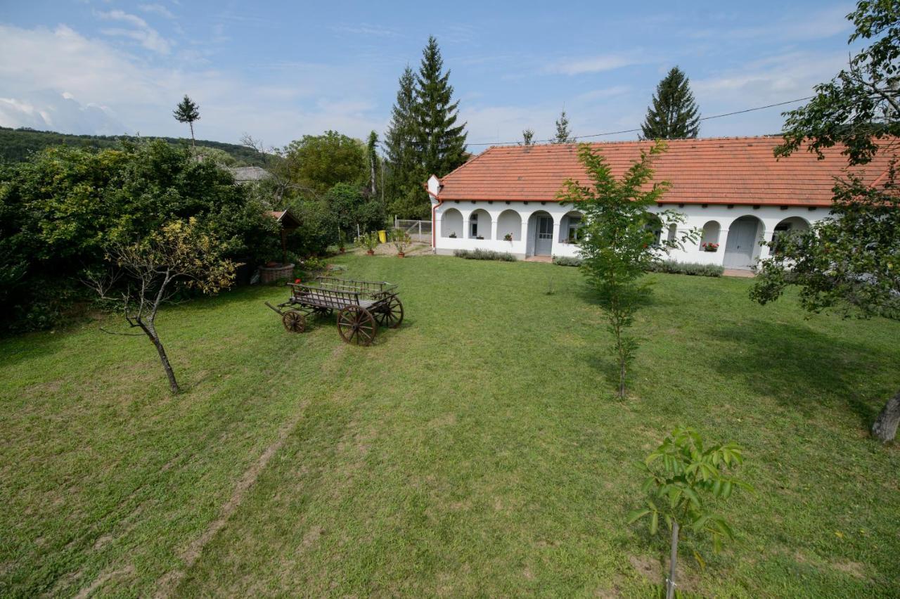 Hotel Bakta Haz Egerbakta Exterior foto