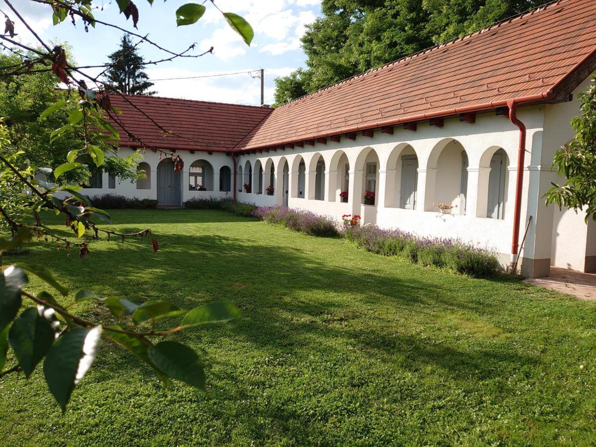 Hotel Bakta Haz Egerbakta Exterior foto