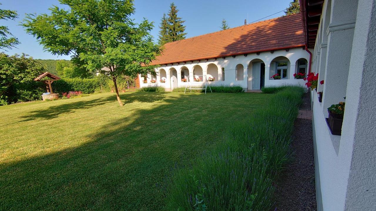 Hotel Bakta Haz Egerbakta Exterior foto