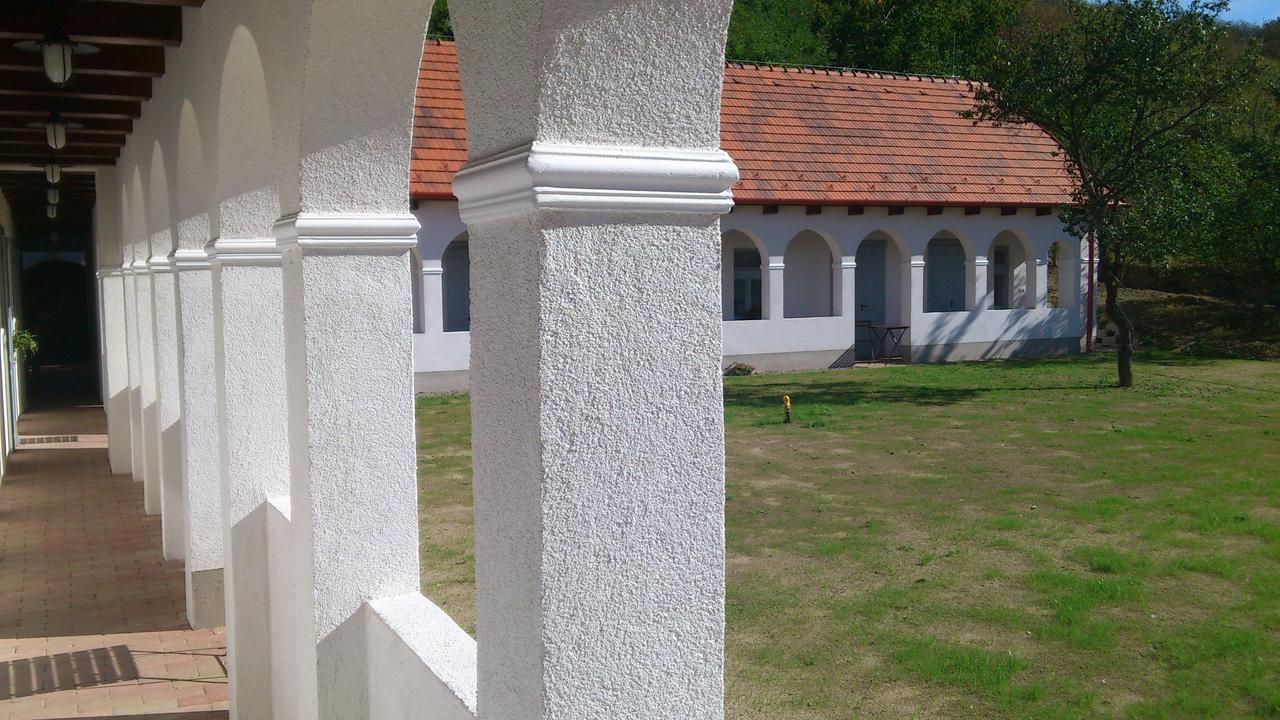Hotel Bakta Haz Egerbakta Exterior foto